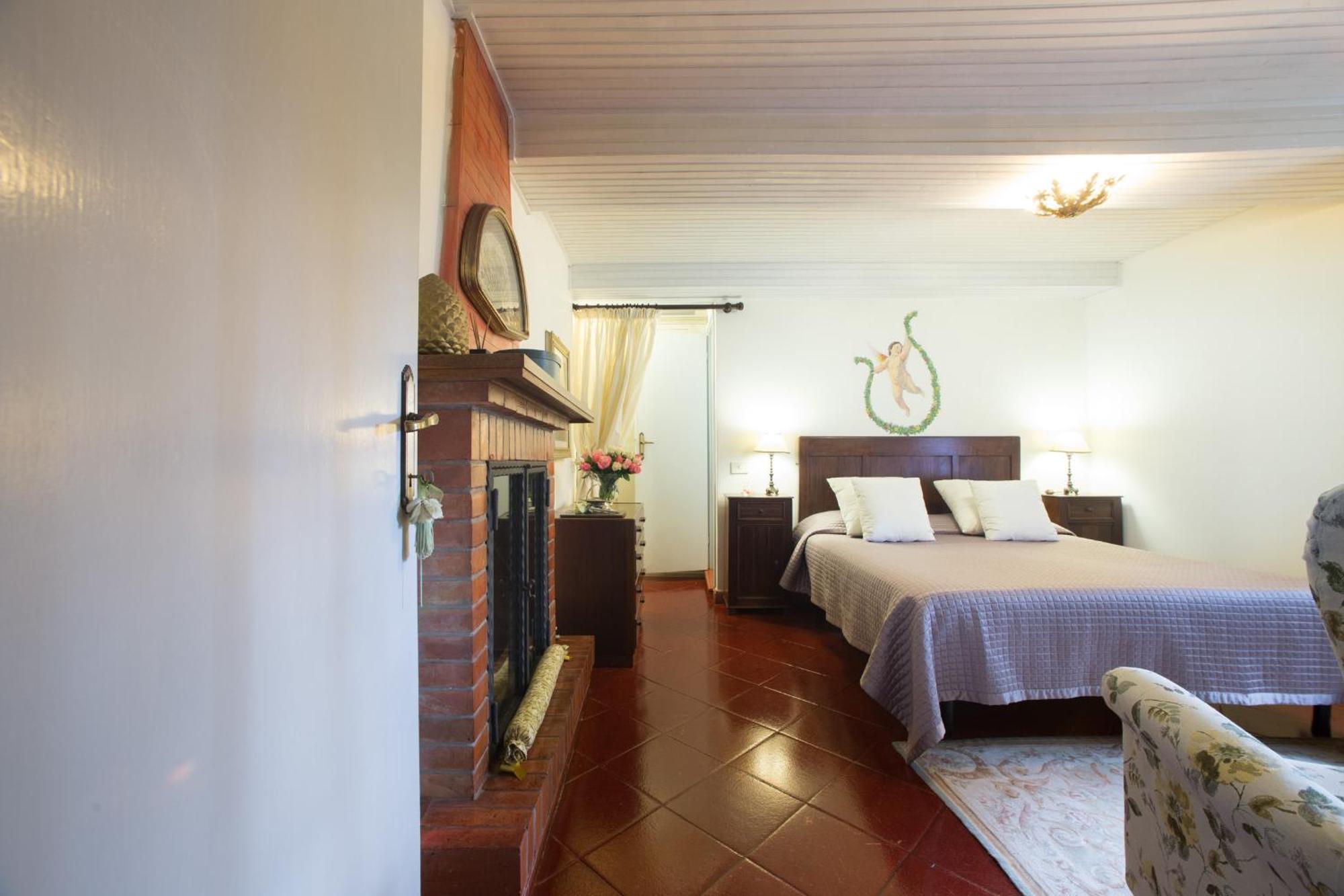 Casa Matilde Bed & Breakfast Mommio Phòng bức ảnh