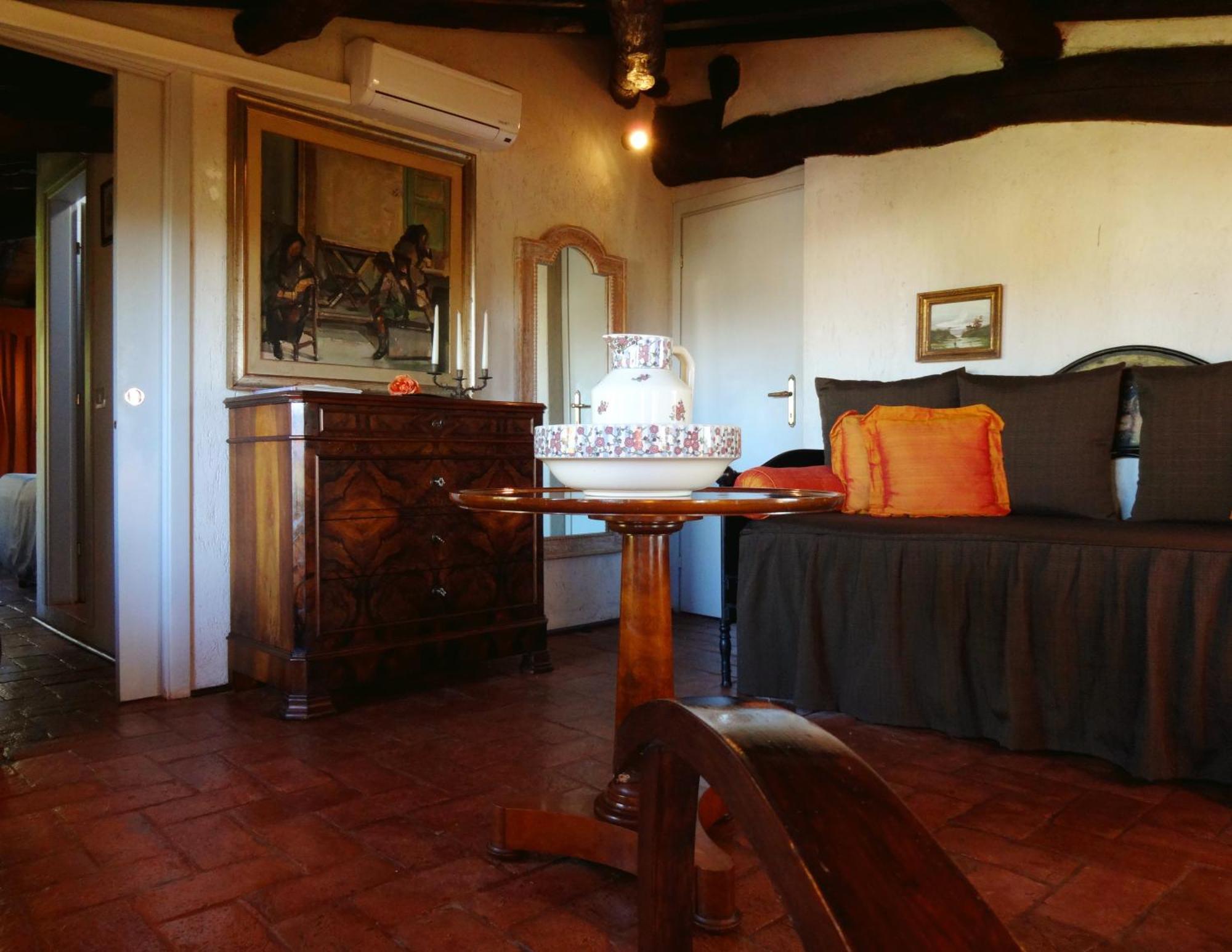 Casa Matilde Bed & Breakfast Mommio Phòng bức ảnh