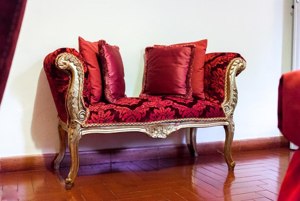 Casa Matilde Bed & Breakfast Mommio Phòng bức ảnh